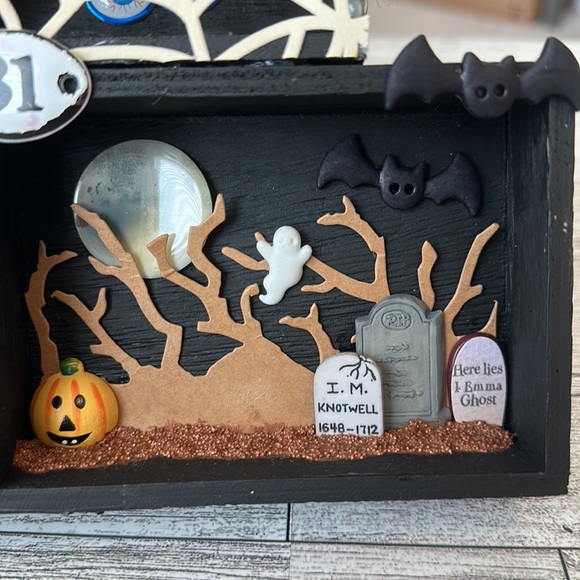 SHADOWBOX for Halloween - Picture 4 of 6